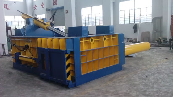 membeli 315 Ton Scrap Metal Baler dengan Kompresi Hidraulik Multi-silinder online manufacture