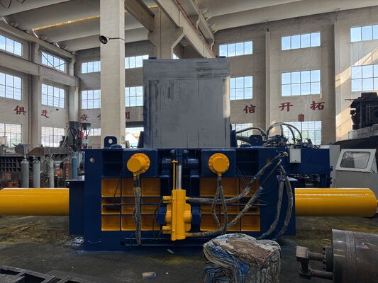 Beli Y81-QF-315-QH Daya Tahan & Konstruksi Heavy-Duty: Mesin Press Logam Industri online manufacture